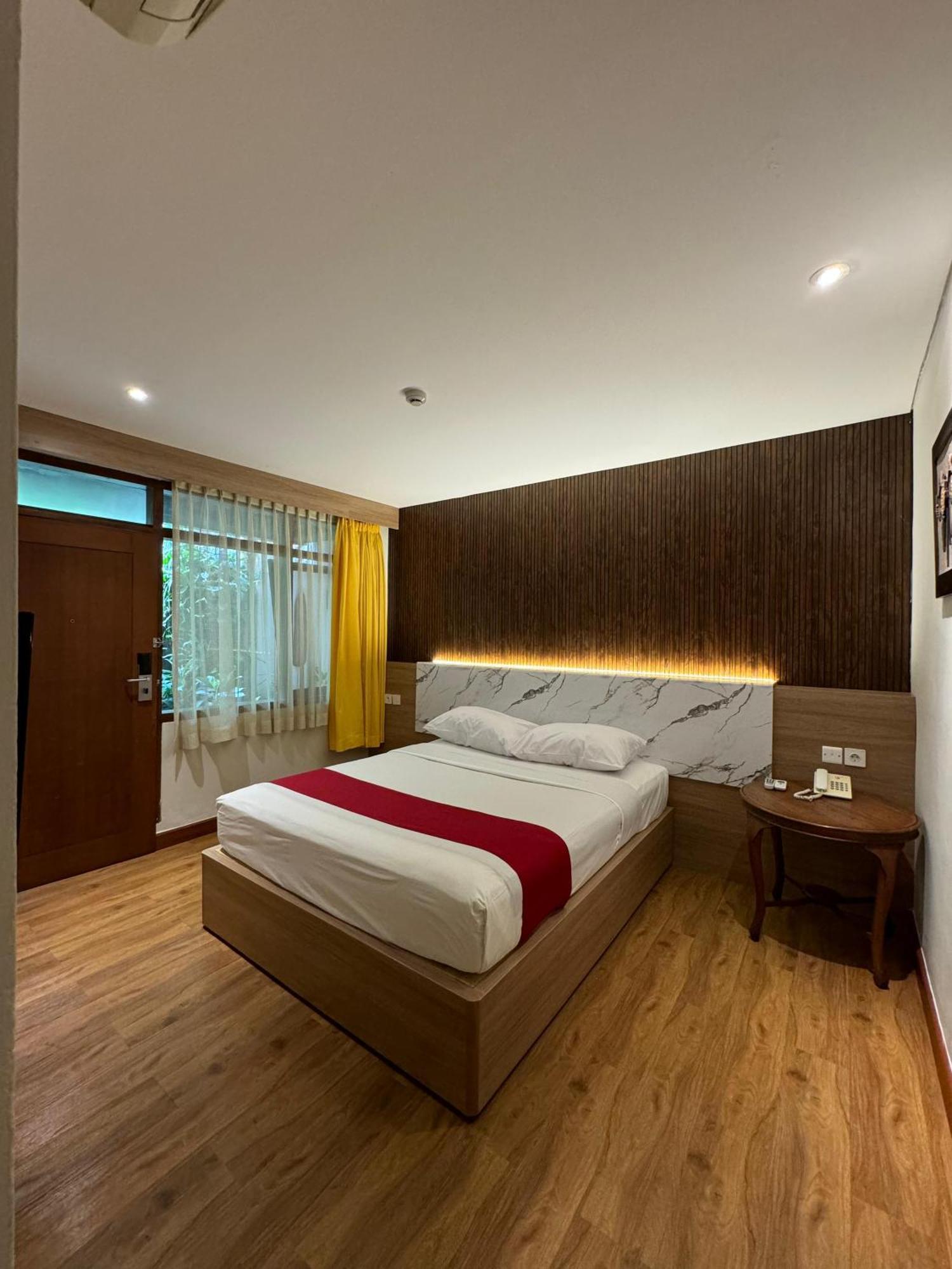 Sukajadi Hotel, Convention And Gallery Bandung Extérieur photo