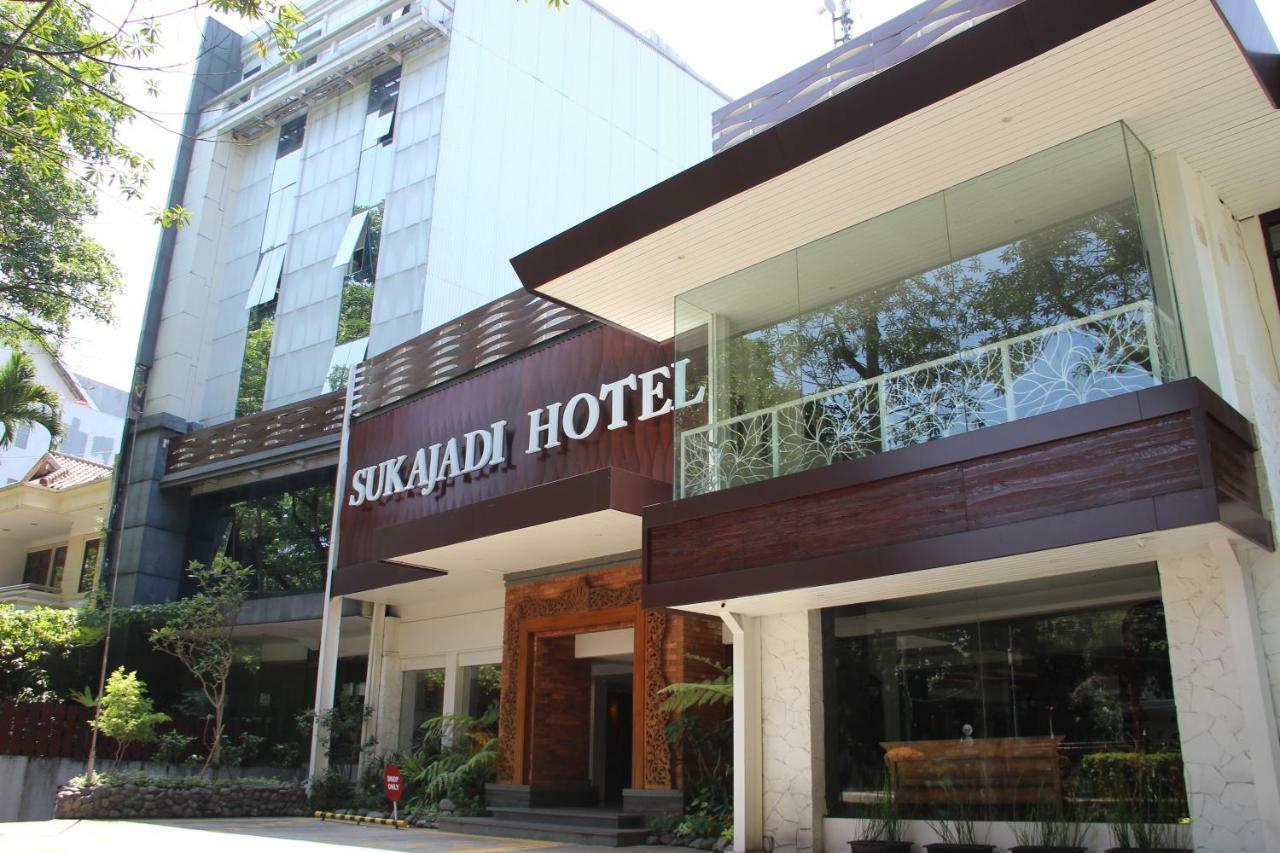 Sukajadi Hotel, Convention And Gallery Bandung Extérieur photo